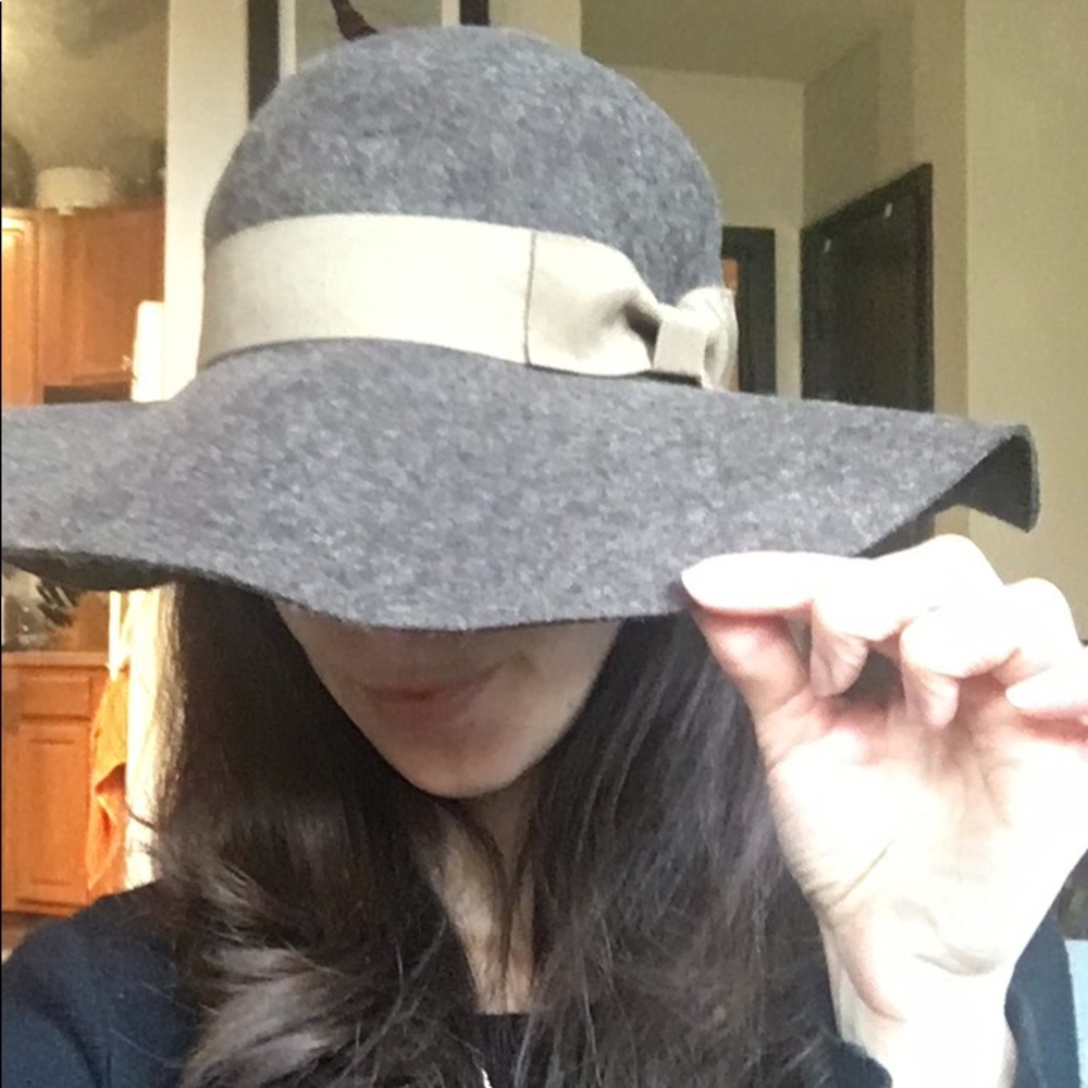 Brown wool hat by “Yellow 108”
